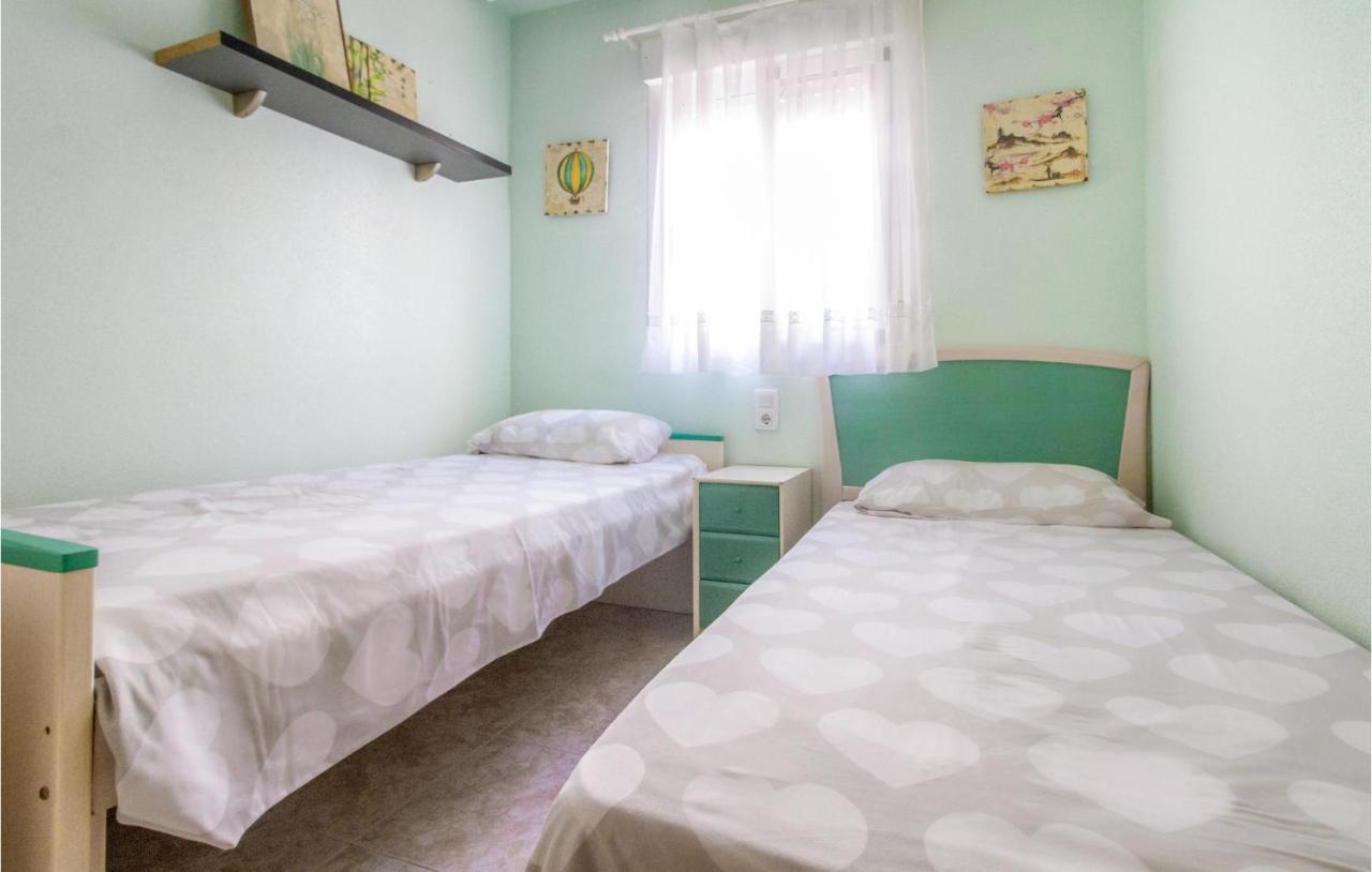 Lovely Apartment In Santa Pola With Wifi Kültér fotó